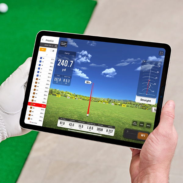 Voice Caddie SC4 Pro - Launch Monitor & Golf Simulator